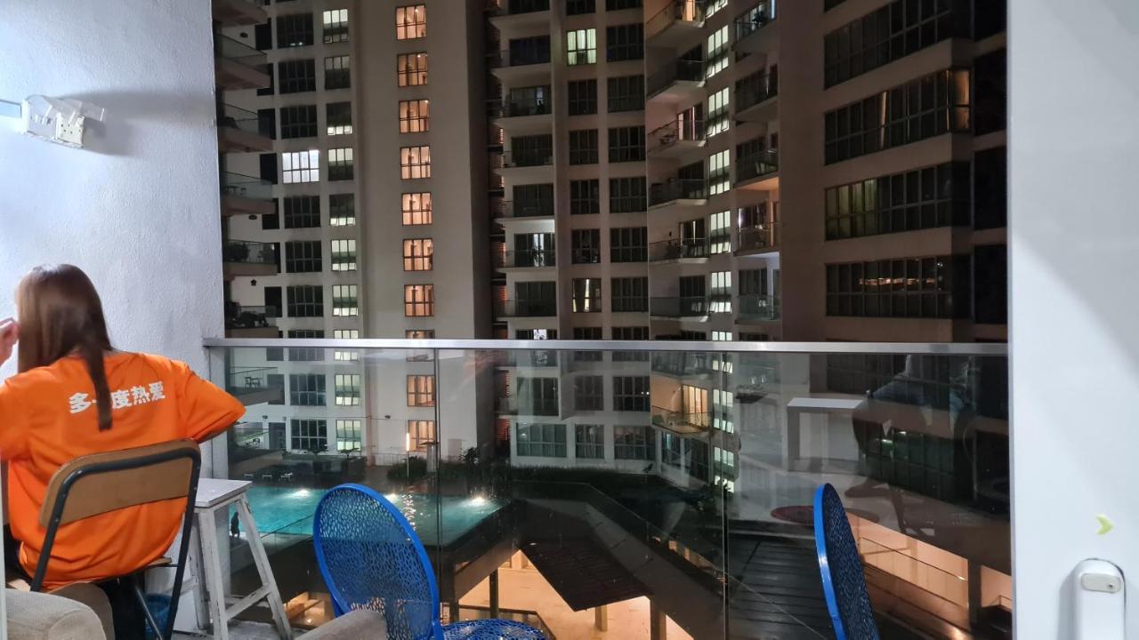Hostel At Regalia Sky Pool Kuala Lumpur Dış mekan fotoğraf