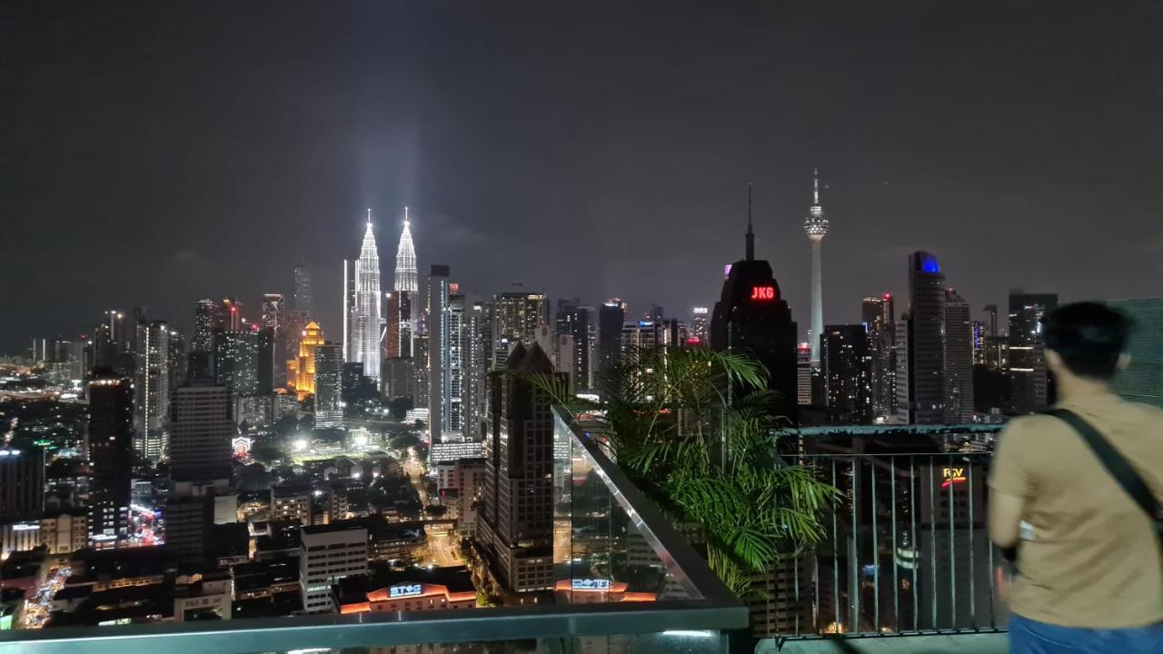 Hostel At Regalia Sky Pool Kuala Lumpur Dış mekan fotoğraf
