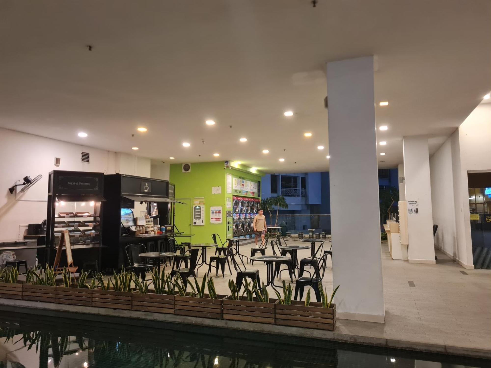 Hostel At Regalia Sky Pool Kuala Lumpur Dış mekan fotoğraf