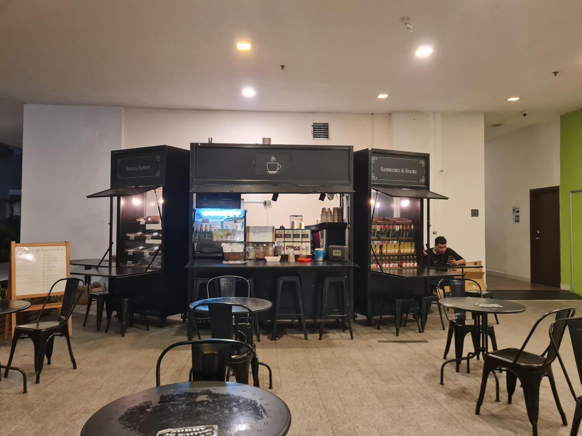 Hostel At Regalia Sky Pool Kuala Lumpur Dış mekan fotoğraf